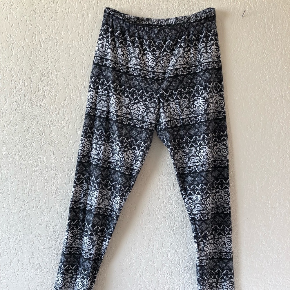 Patterned Leggings